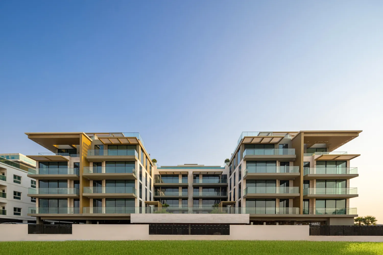 Flamingo LUX by Eminent Real Estate Development, Meydan